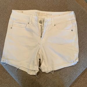 White American Eagle jean shorts
